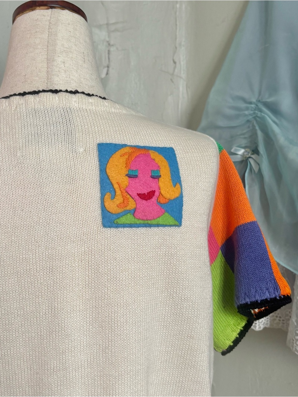 Michael Simon Multicolor Pop-Art Sweater top - Picture 7 of 8